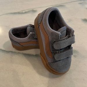 Brand new (no tags) Vans toddler velcro shoes